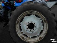Wheels, Tyres, Rims & Dual spacers Pirelli 420/85r38 tm 600