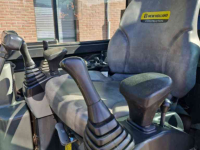 Excavator tracks New Holland E18C