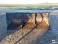Loading buckets Hofstede 2m grondbak
