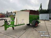 Corner-auger grain carts  eigenbouw