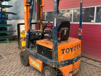 Forklift Toyota 4FB15 heftruck