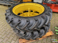 Wheels, Tyres, Rims & Dual spacers Vredestein dubbellucht 13.6-38