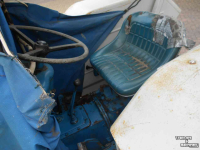 Tractor Ford 2000