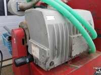 Other earthmoving and heavy equipment and accessories  Busch 400-218 Diep vacuümpomp vacuümunit vacuümsysteem vacuümtank
