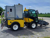 Tool carrier Multihog CX 75 met Empas MCP opbouw