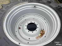 Wheels, Tyres, Rims & Dual spacers Trelleborg VF 710/60R42 TM1060 incl. velgen