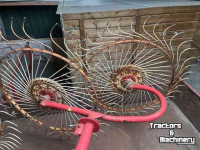 Rake Qmac acrobaat