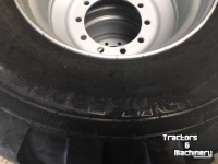 Wheels, Tyres, Rims & Dual spacers Alliance 650/55 R26.5 Alliance 885 op velg
