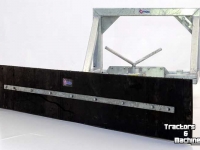 Manure scraper Qmac Gummischieber für Gülle mit Terex anbau