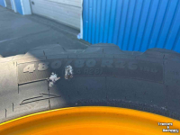 Wheels, Tyres, Rims & Dual spacers Michelin XMCL 480/80R26