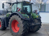 Tractor Fendt 724 S4 Profi Plus