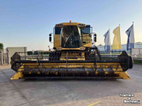 Combine New Holland CS6080