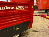Silage-block distribution wagon Schuitemaker Amigo 30 W