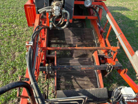 Onion harvester Amac ZM2 raper/lader plantuien