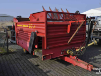 Silage-block distribution wagon Schuitemaker 30S