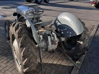 Oldtimers Massey Ferguson TEF