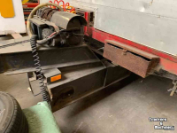 Low loader / Semi trailer  NETAM-FRUEHAUF Aanhanger / Machinetransporter vrachtwagen met hydraulisch lier - met oprijplaten