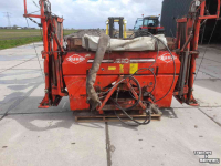 Fertilizer spreader Kuhn AERO 1112