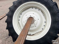 Wheels, Tyres, Rims & Dual spacers Michelin 13.6R38 ongebruikt incl. NH velg