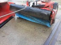 Sweeper M-Sweep GS 0850 hydraulische veegmachine rolbezem rolveger opvangbak Honda motor