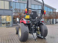 Tractor Yanmar SA 326 HST