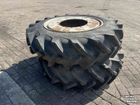 Wheels, Tyres, Rims & Dual spacers Taurus 12.4R28 set incl. velgen