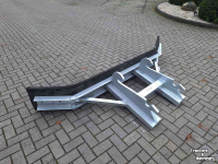 Rubber yard scraper  Heavy-Duty CW30 rubberschuif 255 cm / modderschuif / wegenschuif