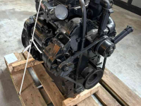 Engine  Case 3210 3220 JX35 JX40