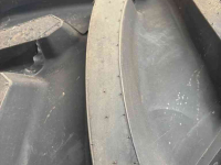 Wheels, Tyres, Rims & Dual spacers Bridgestone 600/70R30  710/70R42