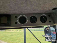 Tractor Massey Ferguson 4270 Powershift / Powershuttle Tractor