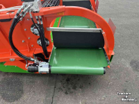 Onion harvester Holaras UR 135-DB uienrooimachine