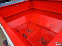 Fertilizer spreader  Jarmet JMS  kunstmeststrooier 800 ltr