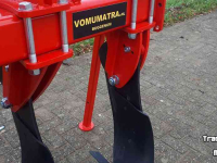 Deep subsoiler ADV Technik Voorzetwoeler Woeler Stand. Met hydr. hef