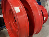 Wheels, Tyres, Rims & Dual spacers  Set 10X54 met 10X38 bestemd voor een FENDT 516, spoor 1500
