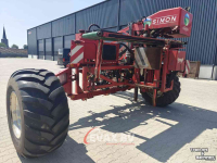 Leek harvester Simon RPNA