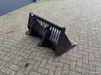 Skeleton buckets  Puinbak Giant aansluiting
