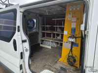 Articulated platforms  Versalift hoogwerkerbus