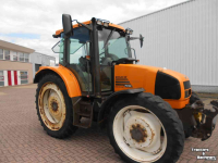 Tractor Renault ares 550