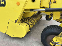 Pick-up John Deere 630B