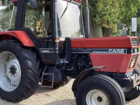 Tractors Case-IH 845 XL 2WD Tractor
