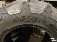 Wheels, Tyres, Rims & Dual spacers BKT 300/70 R20