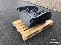 Front-hitch & Pto Valtra Fronthef / Frontlift / Front-hef voor Q-serie