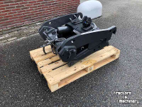 Front-hitch & Pto Valtra Fronthef / Frontlift / Front-hef voor Q-serie