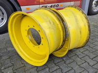 Wheels, Tyres, Rims & Dual spacers John Deere Velgen 15x28 Titan vast