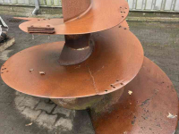 Vertical feed mixer Strautmann Mengvijzel met messen