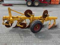Ploughs Rumptstad 4 schaar ploeg
