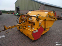 Sweeper STH gazonveegmachine