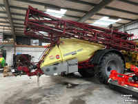 Fieldsprayer pull-type Hardi commander CM11