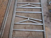 Other livestock equipment and accessories  Brouwers