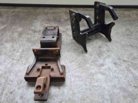Other tractors and accessories Massey Ferguson Cramer Trekhaakframe met onderbrug en zwaaihaak MF